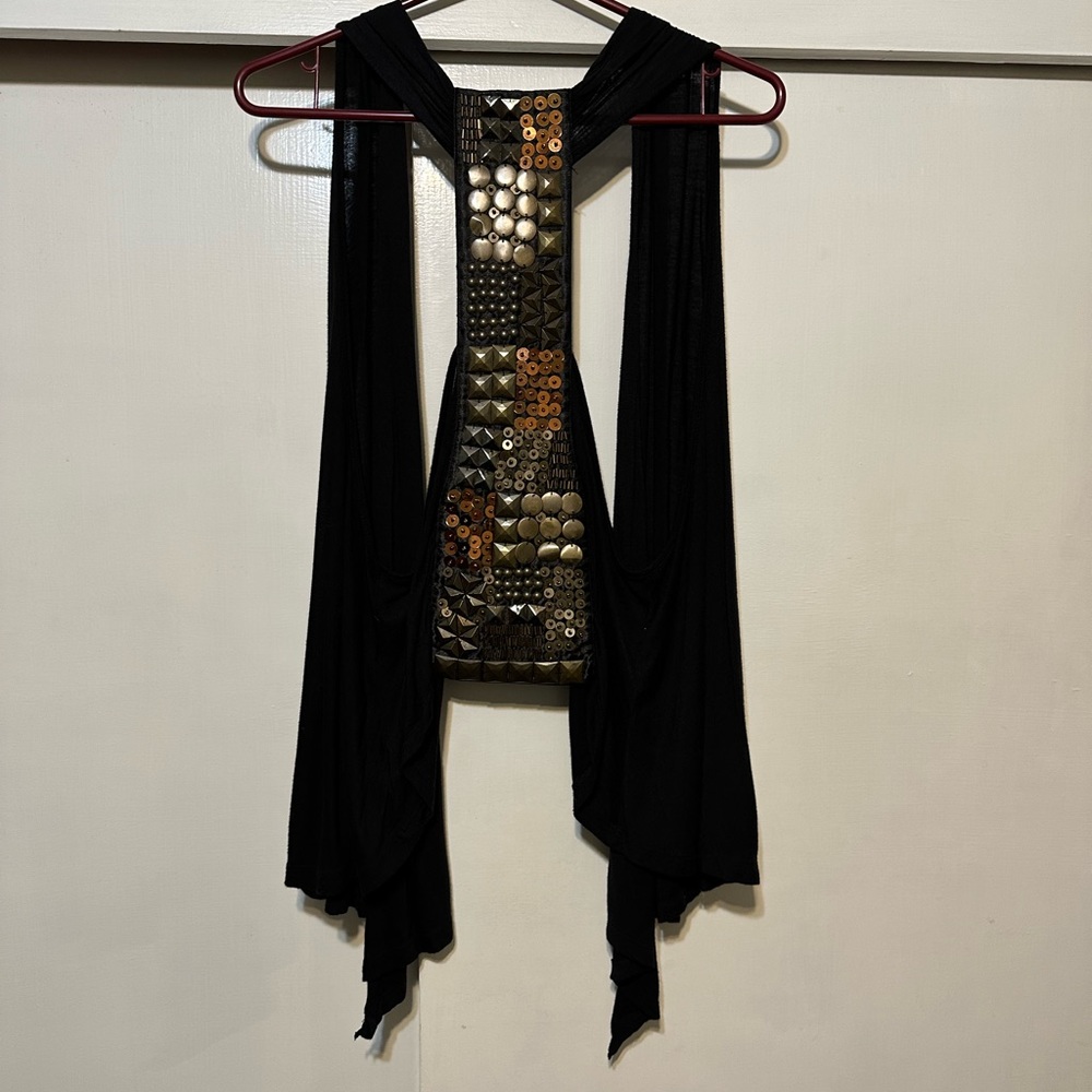 Ginger G brand vest, like new, all sequins attached firmly, very cool!